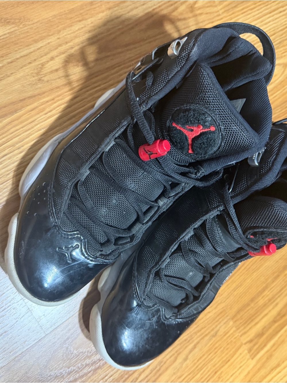 Jordan Men’s Black and Red High-Top Basketball Sneakers size 9
